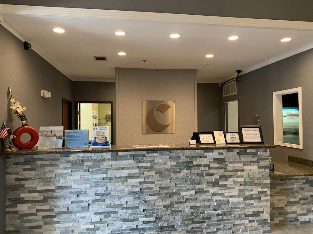 Comfort Inn & Suites Gatesville Near Fort Cavazos מראה חיצוני תמונה
