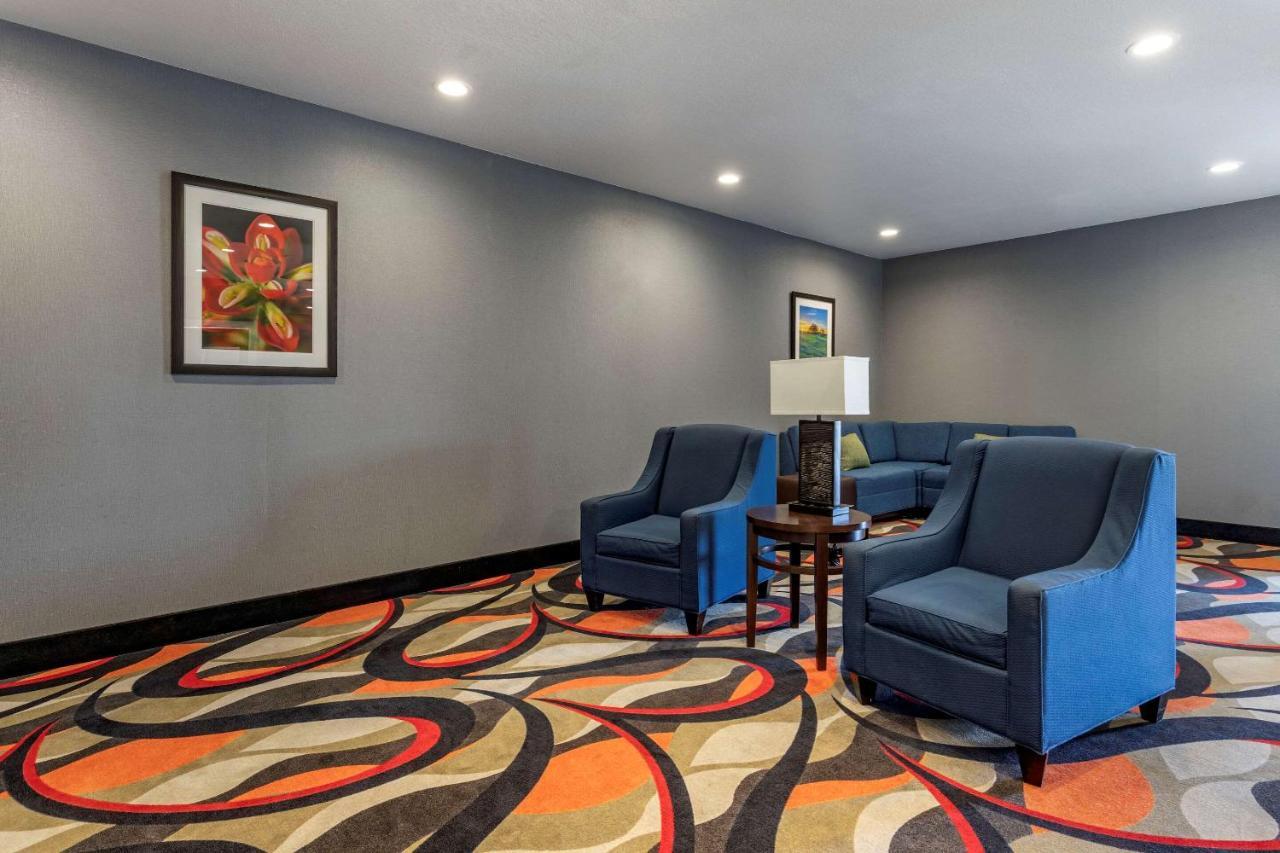 Comfort Inn & Suites Gatesville Near Fort Cavazos מראה חיצוני תמונה