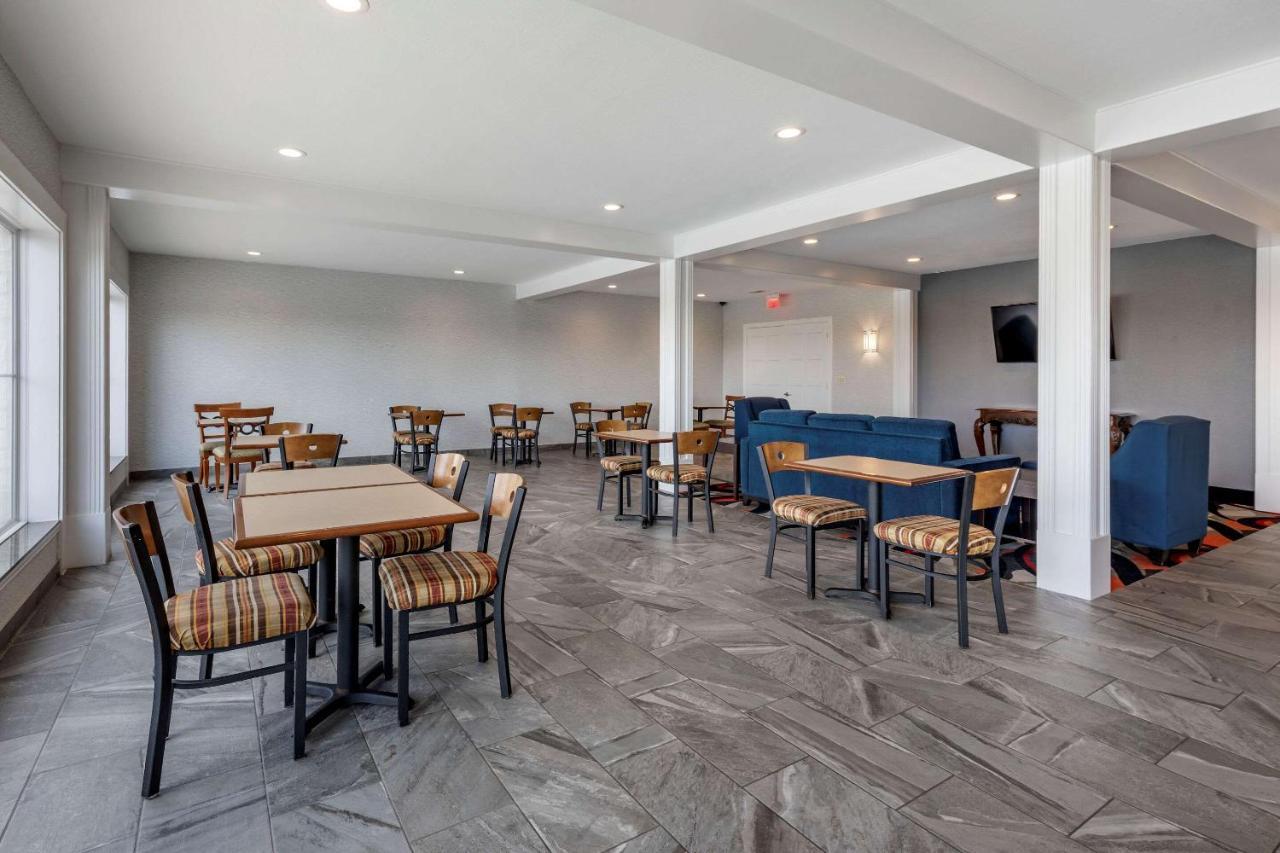 Comfort Inn & Suites Gatesville Near Fort Cavazos מראה חיצוני תמונה